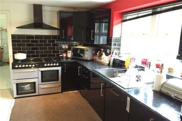  Image of 4 bedroom Detached house to rent in Callow Hill Way Littleover Derby DE23 at Derby, DE23 3RJ