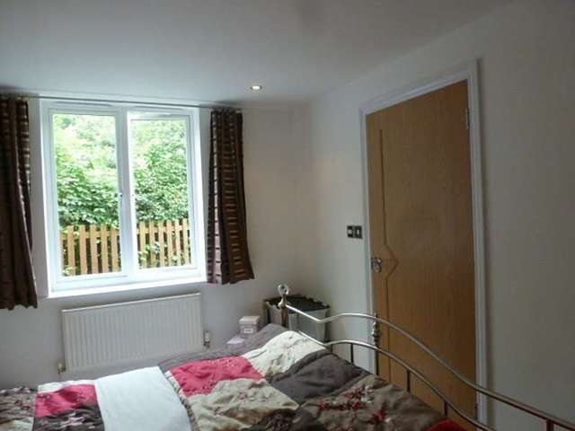  Image of 1 bedroom Flat to rent in Cambridge Road Godmanchester Huntingdon PE29 at 25 Cambridge Road  Godmanchester, PE29 2BW