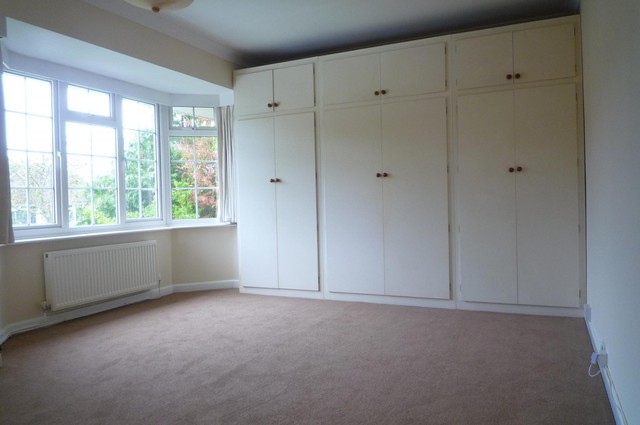  Image of 4 bedroom Detached house to rent in Campbell Crescent East Grinstead RH19 at 49 Campbell Crescent  East Grinstead, RH19 1JT