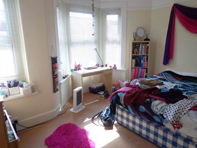  Image of 4 bedroom Detached house to rent in Canada Road Gabalfa Cardiff CF14 at Heath Cardiff Roath, CF14 3BW