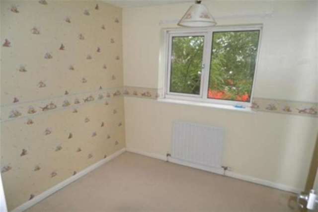  Image of 3 bedroom Detached house to rent in Canterbury Road Sittingbourne ME10 at Sittingbourne, ME10 4JA