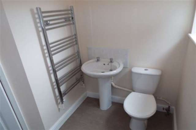  Image of 3 bedroom Semi-Detached house to rent in Carlton Road Nottingham NG3 at Nottingham, NG3 2NT