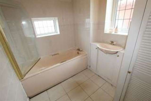  Image of 3 bedroom Property for sale in Carlton Road St. Annes Lytham St. Annes FY8 at Carlton Road Lytham St Annes Lytham St Annes, FY8 1UT