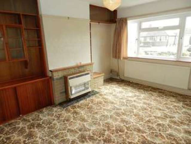  Image of 3 bedroom Bungalow for sale in Chapel Close Toddington Dunstable LU5 at Chapel Close  Toddington, LU5 6AZ