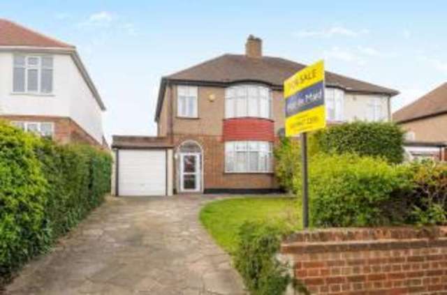  Image of 3 bedroom Semi-Detached house for sale in Chapel Farm Road London SE9 at London  New Eltham, SE9 3NQ