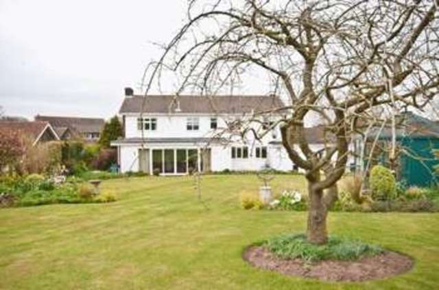  Image of 4 bedroom Detached house for sale in Chapel Lane Swallow Market Rasen LN7 at Chapel Lane  Swallow, LN7 6DE