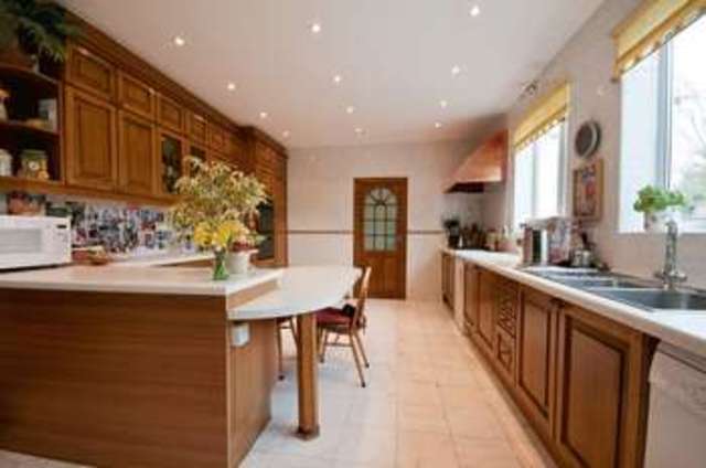  Image of 4 bedroom Detached house for sale in Chapel Lane Swallow Market Rasen LN7 at Chapel Lane  Swallow, LN7 6DE