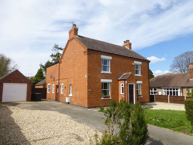 Image of 5 bedroom Detached house for sale in Chapel Street Ruskington Sleaford NG34 at Chapel Street Ruskington Sleaford, NG34 9DX