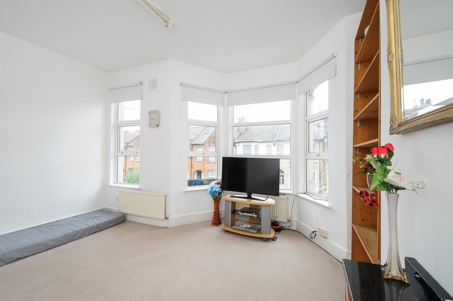  Image of 1 bedroom Apartment for sale in Chapter Road London NW2 at Chapter Road  London, NW2 5NE