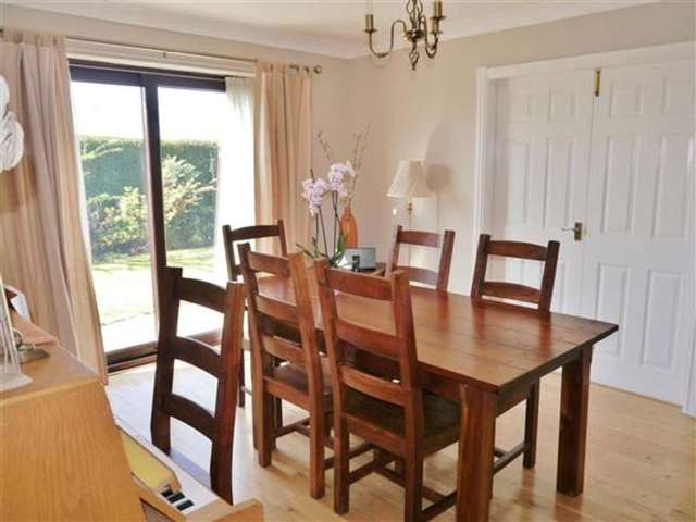  Image of 5 bedroom Detached house for sale in Charnwood Close Barrowby Grantham NG32 at Barrowby, NG32 1BE