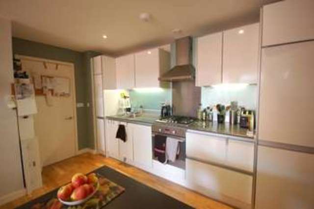  Image of 2 bedroom Property to rent in Chatham Street Reading RG1 at Chatham Street Reading Reading, RG1 7LF
