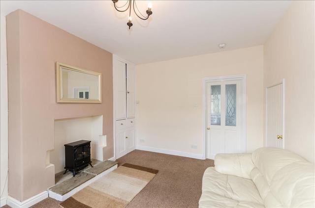 Image of 2 bedroom Terraced house to rent in Chatsworth Road Rowsley Matlock DE4 at Chatsworth Road Rowsley MATLOCK, DE4 2EJ