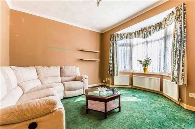  Image of 3 bedroom Terraced house for sale in Cherry Hinton Road Cherry Hinton Cambridge CB1 at Cambridge, CB1 7BX