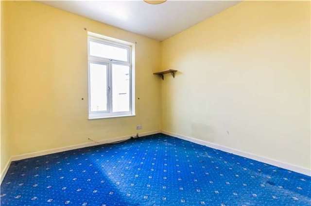  Image of 3 bedroom Terraced house for sale in Cherry Hinton Road Cherry Hinton Cambridge CB1 at Cambridge, CB1 7BX
