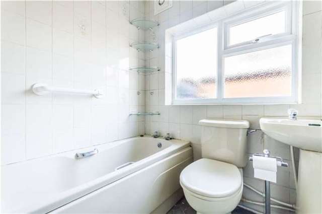  Image of 3 bedroom Terraced house for sale in Cherry Hinton Road Cherry Hinton Cambridge CB1 at Cambridge, CB1 7BX