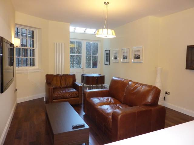  Image of 2 bedroom Flat to rent in Chester Street Edinburgh EH3 at West End Edinburgh Edinburgh, EH3 7RF