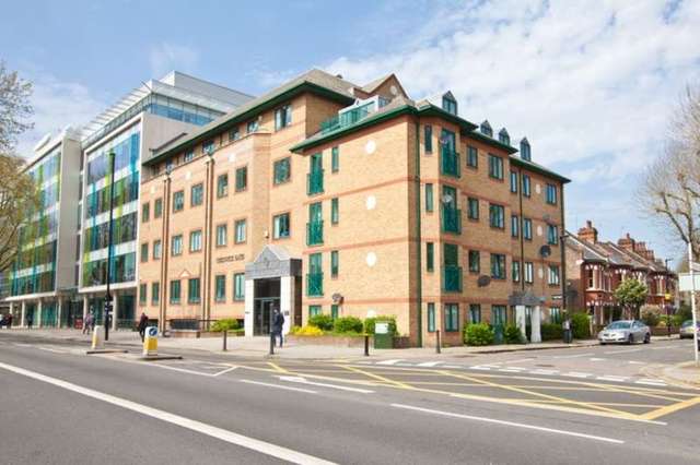  Image of 2 bedroom Flat for sale in Silver Crescent London W4 at Chiswick, W4 5SF