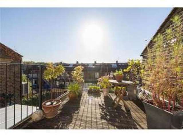  Image of 4 bedroom Flat for sale in Church Road London SW13 at Church Road  Barnes, SW13 0DQ