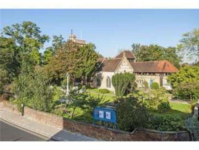  Image of 4 bedroom Flat for sale in Church Road London SW13 at Church Road  Barnes, SW13 0DQ