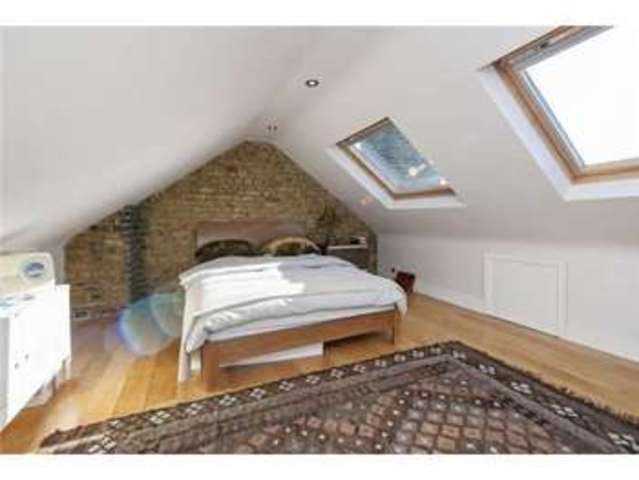  Image of 4 bedroom Flat for sale in Church Road London SW13 at Church Road  Barnes, SW13 0DQ