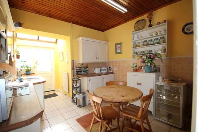  Image of 3 bedroom End of Terrace for sale in Church Street Modbury Ivybridge PL21 at Church Street Modbury Ivybridge, PL21 0QW