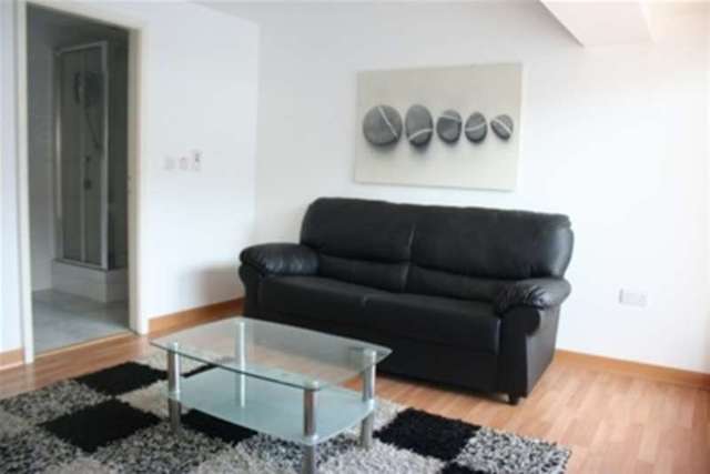  Image of 1 bedroom Flat to rent in Leylands Road Leeds LS2 at Leeds, LS2 7JS