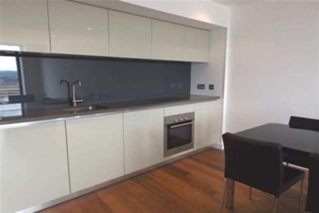  Image of 2 bedroom Flat to rent in St. Pauls Square Sheffield S1 at Sheffield, S1 2LL