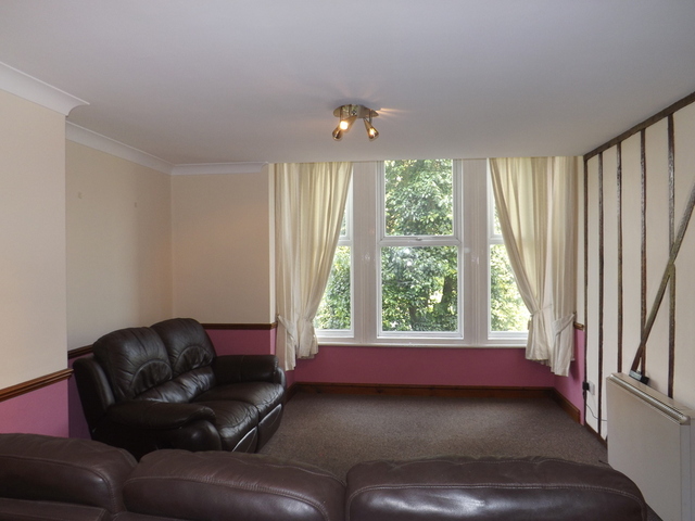  Image of 1 bedroom Flat to rent in Clapham Road Bedford MK41 at Beds  Bedford, MK41 7PN