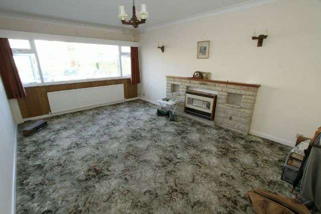  Image of 2 bedroom Ground Flat for sale in Clifton Close Swanage BH19 at Swanage, BH19 1NW