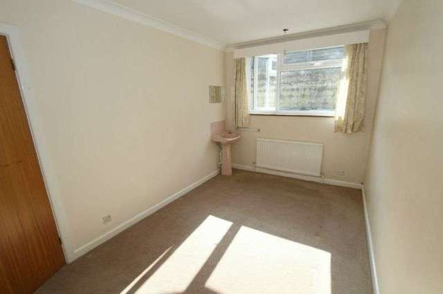  Image of 2 bedroom Ground Flat for sale in Clifton Close Swanage BH19 at Swanage, BH19 1NW