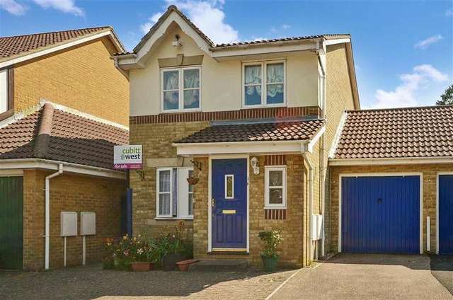 Image of 3 bedroom Detached house for sale in Clitherow Gardens Crawley RH10 at Southgate Crawley Crawley, RH10 6TT