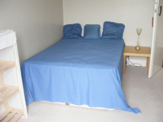  Image of 2 bedroom Flat to rent in Cochran Street Paisley PA1 at Paisley Renfrewshire Renfrewshire, PA1 1JZ