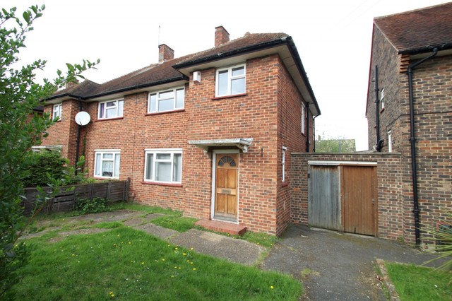  Image of 3 bedroom Detached house to rent in Coleridge Road Croydon CR0 at Croydon, CR0 7BS