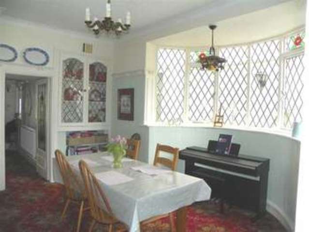  Image of 3 bedroom Property for sale in College Hill Llanelli SA15 at College Hill Llanelli Llanelli, SA15 1EN