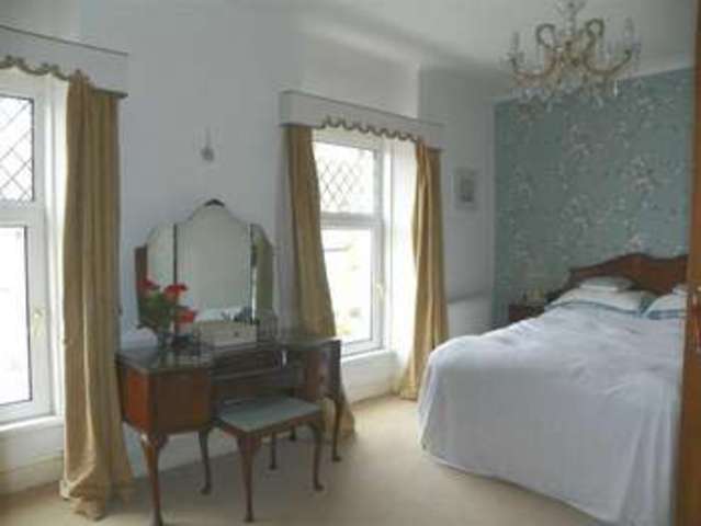  Image of 3 bedroom Property for sale in College Hill Llanelli SA15 at College Hill Llanelli Llanelli, SA15 1EN