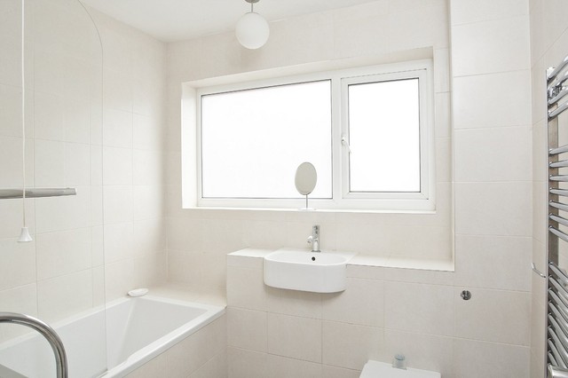  Image of 3 bedroom End of Terrace to rent in Columbine Way Lewisham Road London SE13 at Columbine Way Lewisham Road London, SE13 7LQ