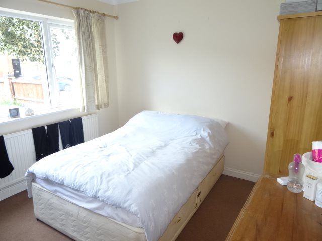  Image of 6 bedroom House Share to rent in Comer Gardens Worcester WR2 at St Johns Worcester St John