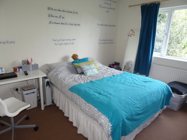  Image of 6 bedroom House Share to rent in Comer Gardens Worcester WR2 at St Johns Worcester St John