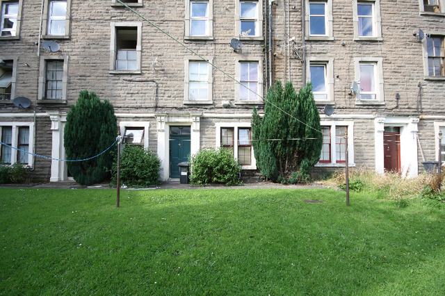 Image of 2 bedroom Flat to rent in Constitution Road Dundee DD1 at City Centre Dundee Dundee, DD1 1LA