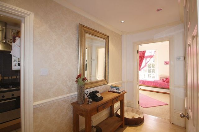  Image of 2 bedroom Flat to rent in Coombe Road Croydon CR0 at Coombe Road  Croydon, CR0 5SG