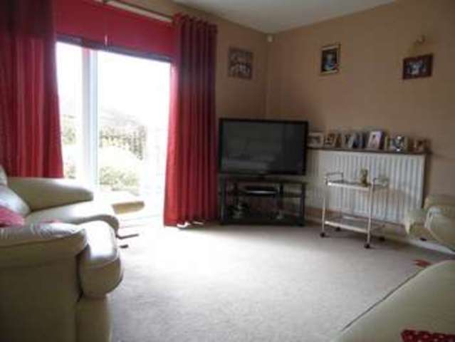  Image of 3 bedroom Town House for sale in Copeland Brownsover Rugby CV21 at Rugby Warwickshire Rugby, CV21 1NL