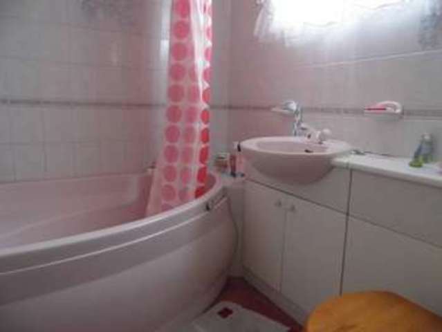  Image of 3 bedroom Town House for sale in Copeland Brownsover Rugby CV21 at Rugby Warwickshire Rugby, CV21 1NL