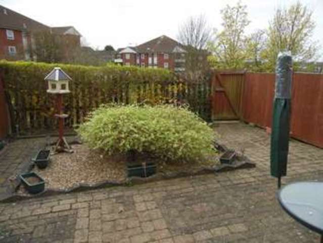  Image of 3 bedroom Town House for sale in Copeland Brownsover Rugby CV21 at Rugby Warwickshire Rugby, CV21 1NL