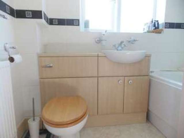 Image of 3 bedroom Detached house for sale in Coppice Close Droitwich WR9 at Coppice Close  Droitwich, WR9 9JD