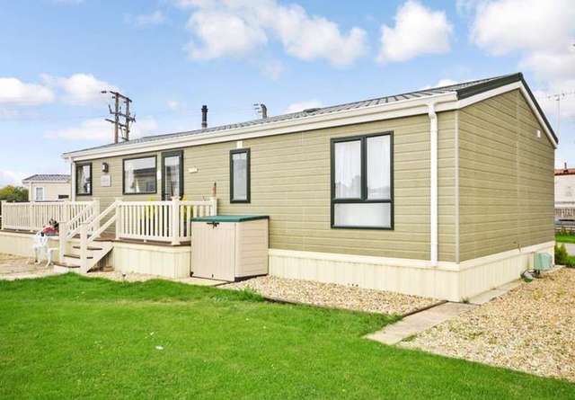  Image of 2 bedroom Bungalow for sale in Vinnetrow Road Runcton Chichester PO20 at Runcton, PO20 1QH