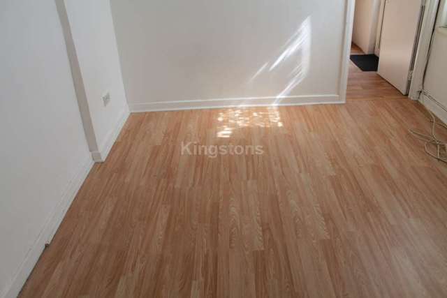  Image of 1 bedroom Detached house to rent in Corporation Road Cardiff CF11 at Corporation Road Grangetown Cardiff, CF11 7AN