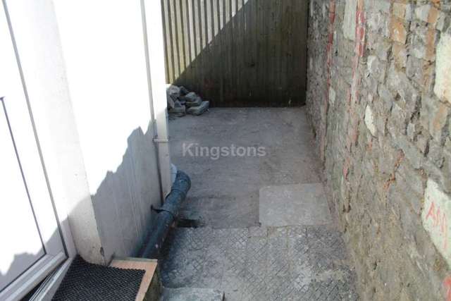  Image of 1 bedroom Detached house to rent in Corporation Road Cardiff CF11 at Corporation Road Grangetown Cardiff, CF11 7AN