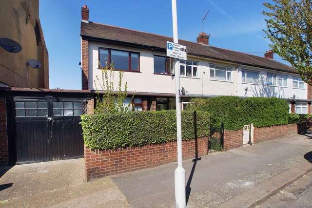  Image of 3 bedroom Detached house to rent in Corporation Street London E15 at Corporation Street Stratford London, E15 3DY