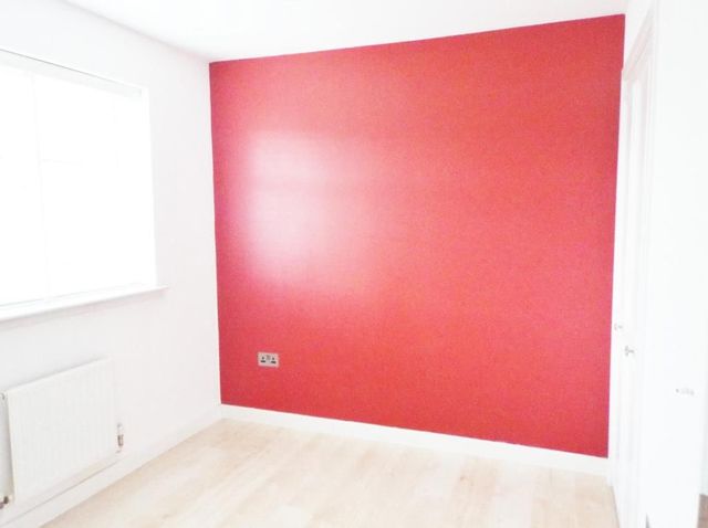  Image of 3 bedroom Detached house to rent in Craigengar Avenue Uphall Broxburn EH52 at Uphall West Lothian West Lothian, EH52 5SQ