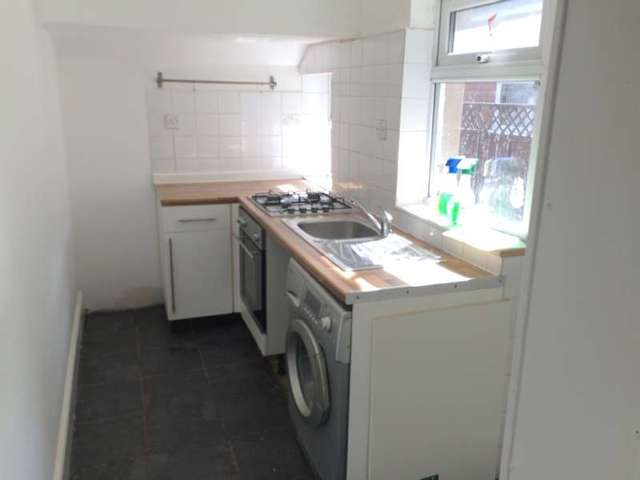  Image of 2 bedroom Terraced house to rent in Cromwell Road Prestwich Manchester M25 at Manchester, M25 1HR